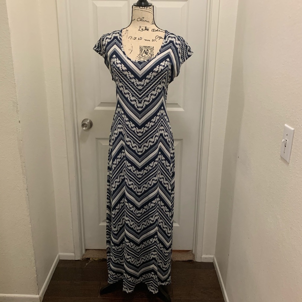Bailey Blue dress size Large